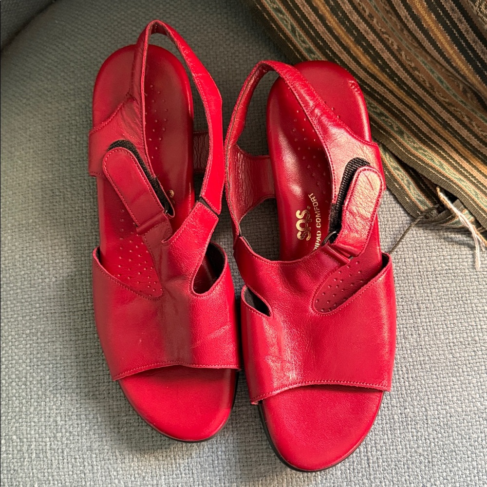 SAS Classic Red Leather Women's Dressy Sandals - Picture 2 of 5